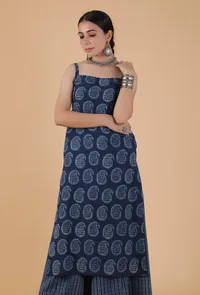 Adira Indigo Paisley Printed Straight Kurta image 1