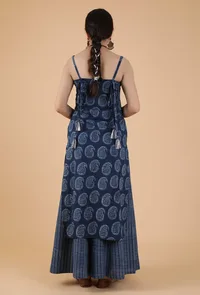 Adira Indigo Paisley Printed Straight Kurta image 4