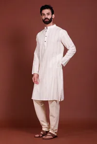 Set of 2 - Offwhite Lurex Malmal Kurta Pyjama Set image 3