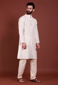 Set of 2 - Offwhite Lurex Malmal Kurta Pyjama Set image 4