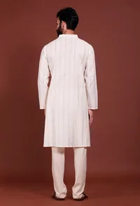 Set of 2 - Offwhite Lurex Malmal Kurta Pyjama Set image 5
