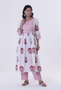 Set Of 2: White Cotton Block Printed With Red Motif Kurta & Pant image 1