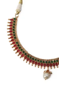 Antique Finish Kemp Jewellery Set Featuring Big Chandbali Earrings image 5