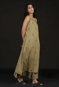 Set of 2: Okra Beige Handblock Slip and Skirt image 2