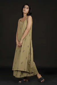 Set of 2: Okra Beige Handblock Slip and Skirt image 3