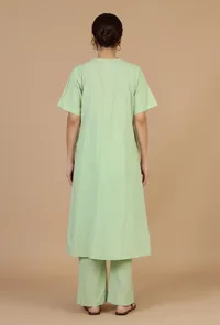 Light Green Solid Cotton Kurta with Button Detailing image 4