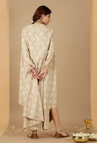 Beige Bandhani Asymmetrical Cape image 4