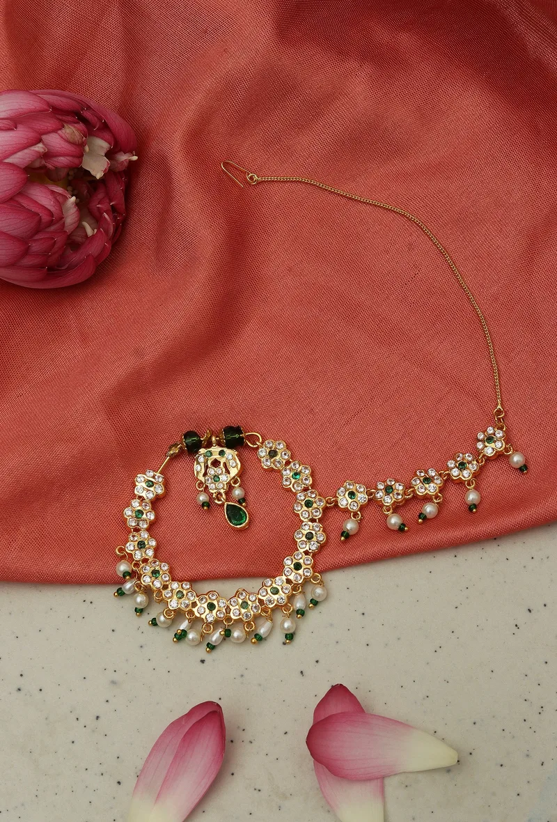 Zamrud Pearl Chandbali Nath