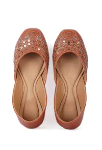 Tayla Orange Dori Zari Embroidered Jutti image 2