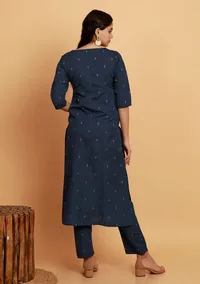 Set of 2:  Oxford Blue Straight V-neck Woven Kurta With Straight Woven Pants image 3