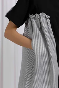 Set Of 2: Black Cotton Cotton Kurta With Cotton Black Striped Straight Pants image 6