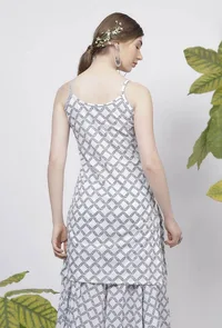 Powder Blue Criss Cross Hand-Block Printed Straight Fit Cotton Slip image 4