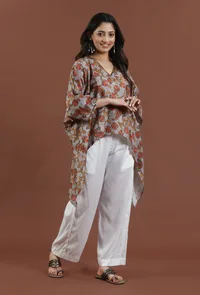 Set of 2: Beige Kalamkari Printed High-Low Top with Cotton Straight Pant Set image 2