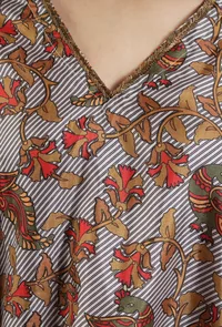 Set of 2: Beige Kalamkari Printed High-Low Top with Cotton Straight Pant Set image 6