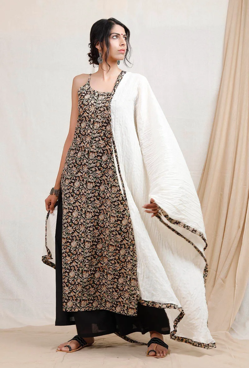 Set Of 3: Kalamkari Kurta And Palazzos With Off White Dupatta