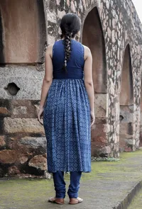 Diya Indigo Solid Blue Bustier Top image 4