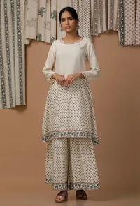 Off White Hand Block Printed Cotton Kurta image 2