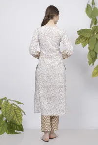 Set of 2: Muse Brown V Neck Floral Hand-Block Printed Straight Fit Cotton Kurta with Muse  Quatrefoil Handblock Cotton Pants image 4