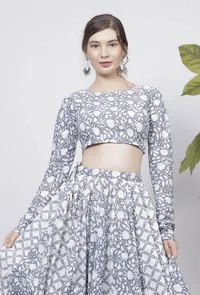 Powder Blue Full sleeves Floral Hand-Block Printed Cotton Blouse image 2