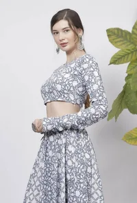 Powder Blue Full sleeves Floral Hand-Block Printed Cotton Blouse image 4