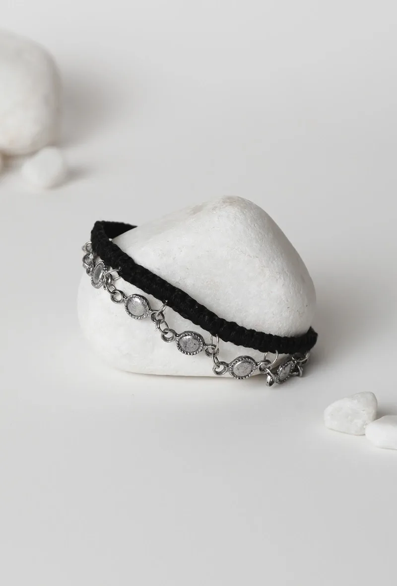 Single Chain Black Thread Anklet