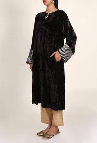 Black Velvet Gota Work Chenille Phiran image 3