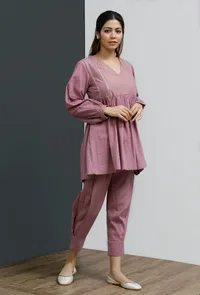 Onion Pink Hand-Block Printed Gathered Short Kurta image 3