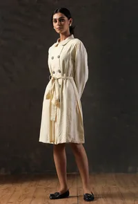 Short Beige Trench Coat image 3