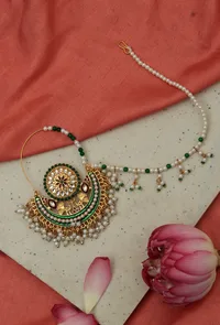 Rajwadi Emerald Pearl Nose Ring Nath image 1