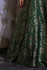 Green Kalidar Banarasi Jacquard Skirt With Tassels image 5