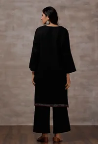 Kashifa Black Pure Woollen Phiran image 4