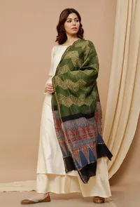 Olive green Shibori-Ajrakh Chanderi Silk Dupatta image 2