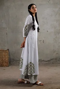 Block Printed White Angrakha Kurta image 2