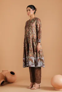 Tamali Allover Kalamkari Kalidar Flared Kurta image 3