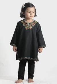 Onyx Black Pure Woollen Phiran set image 1