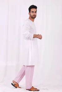 Set of 2: White Cotton kurta with Pink Striped Pajama image 3