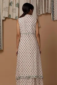 White and Maroon Handblock Cotton Flex Kurta image 3