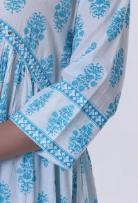 White Cotton Kurta with Blue Motif image 6
