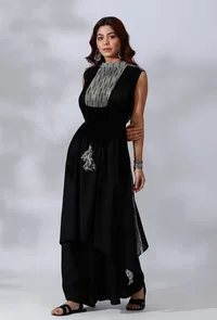 Black Asymmetrical Tie-Up Kurta With Ikkat Yoke In Front And Back Side Panels image 3