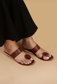 Vrinda Earthy Brown Cruelty-Free Genuine Leather Kolhapuri Flats image 1