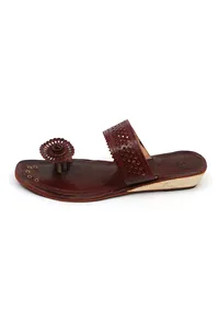 Vrinda Earthy Brown Cruelty-Free Genuine Leather Kolhapuri Flats image 4