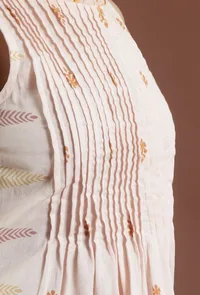 Printed Cotton Sleeveless Kurta image 5