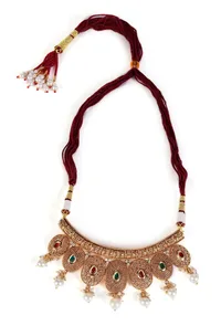 Trishika Temple Heritage Kemp Necklace Set with Pearls image 2