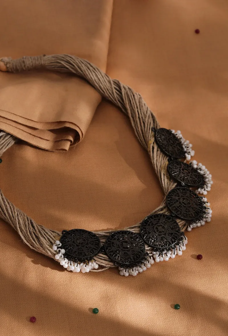 Kundan Party Wear Jute Antique Necklace