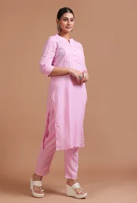 Set Of 2: Light Pink Cotton Embroidered Kurta & Pant Set image 2