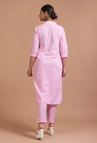 Set Of 2: Light Pink Cotton Embroidered Kurta & Pant Set image 3