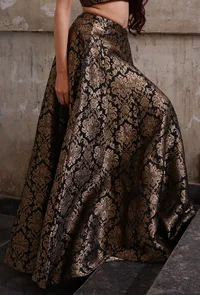 Black Banarasi Jacquard Kalidar Flared Skirt With Tassels image 2