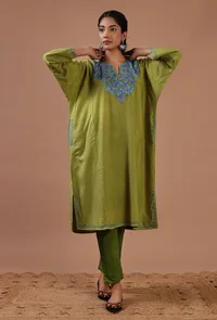 Husk Woolen Ari Embroidered Phiran- Free Size image 1