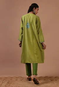 Husk Woolen Ari Embroidered Phiran- Free Size image 4