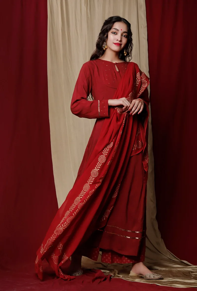 Set of 3: Maroon Printed Kurta , Plain Pallazo and Georgette Printed Dupatta